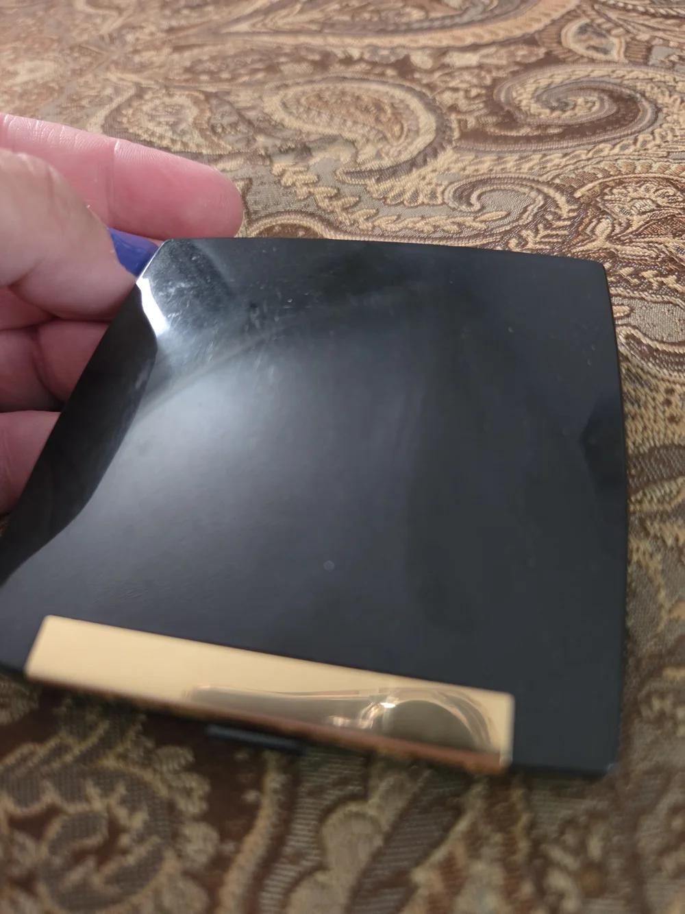 Dual Finish Highlighter Compact — Shimmering Buff (Black Compact)